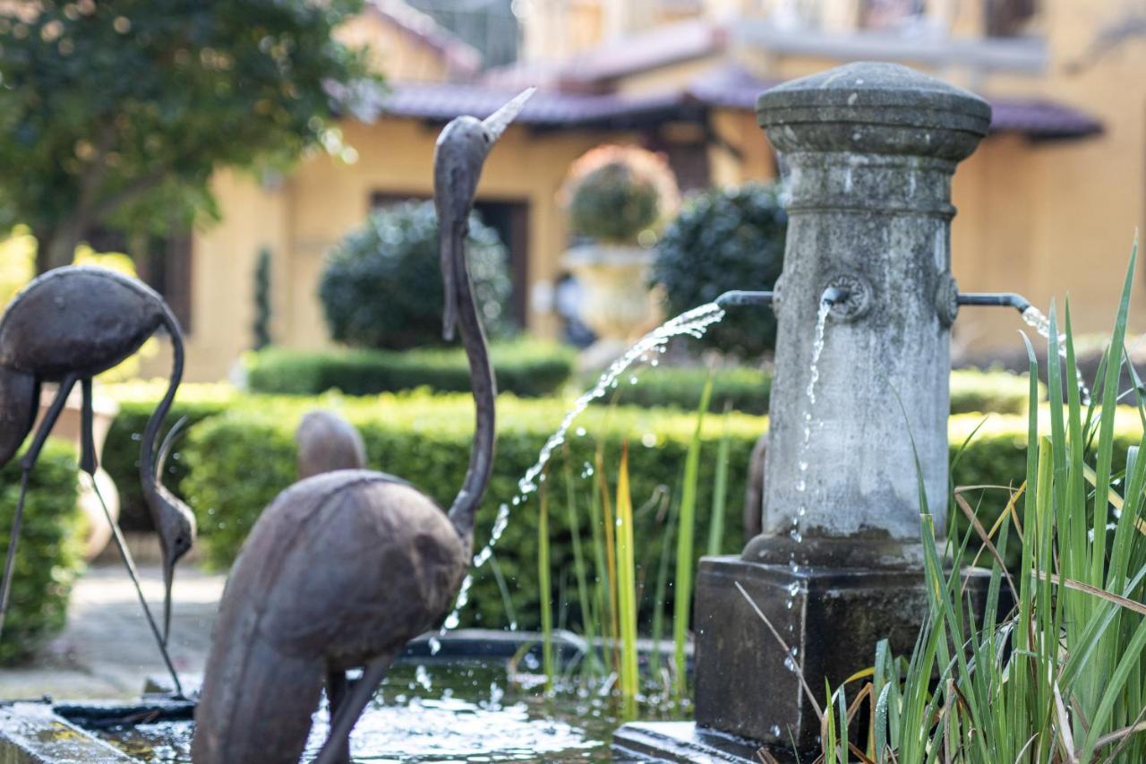 The Tuscan Garden Newcastle Exterior foto